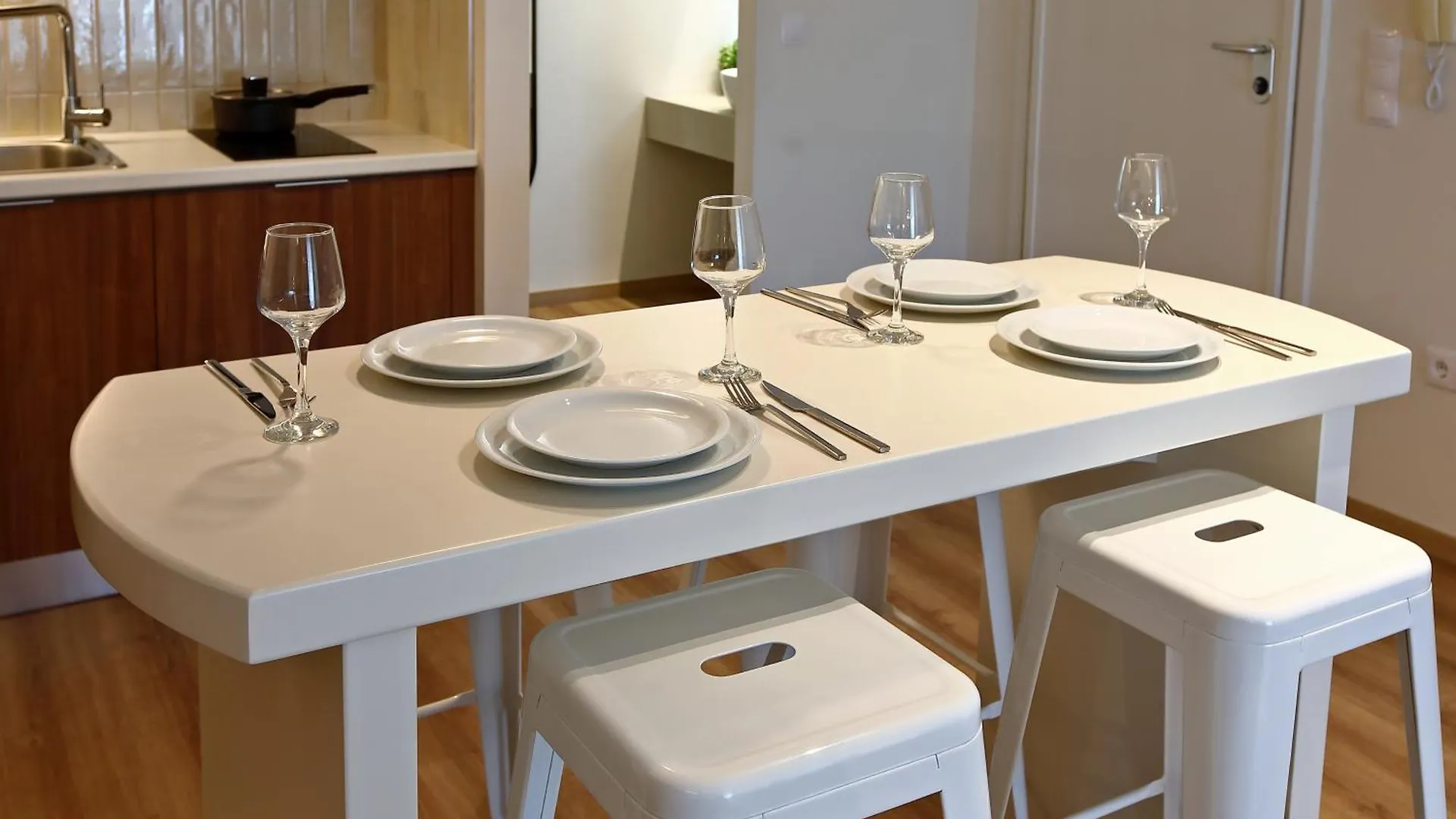Local Suites - Nea Moudania Chalkidiki Grécia